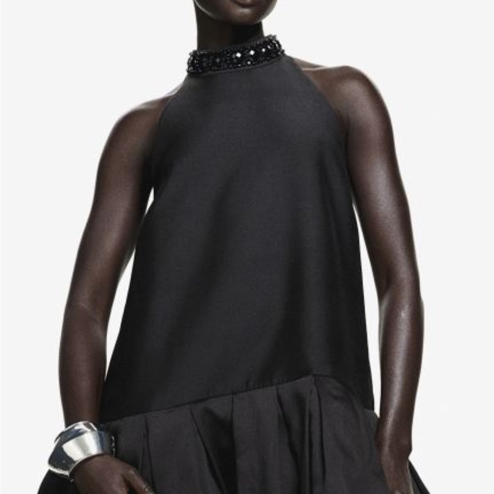 H&M Designer/Exclusive Jeweled neck Black Sz XL Bubble hem Lined Halter style.